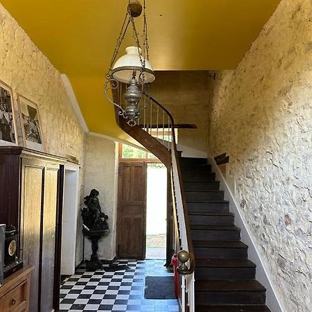 Ancien Relais De Chasse A 35 Min Du Circuit 24H Du Mans Bed & Breakfast Le Lude ภายนอก รูปภาพ