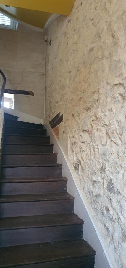 Ancien Relais De Chasse A 35 Min Du Circuit 24H Du Mans Bed & Breakfast Le Lude ภายนอก รูปภาพ